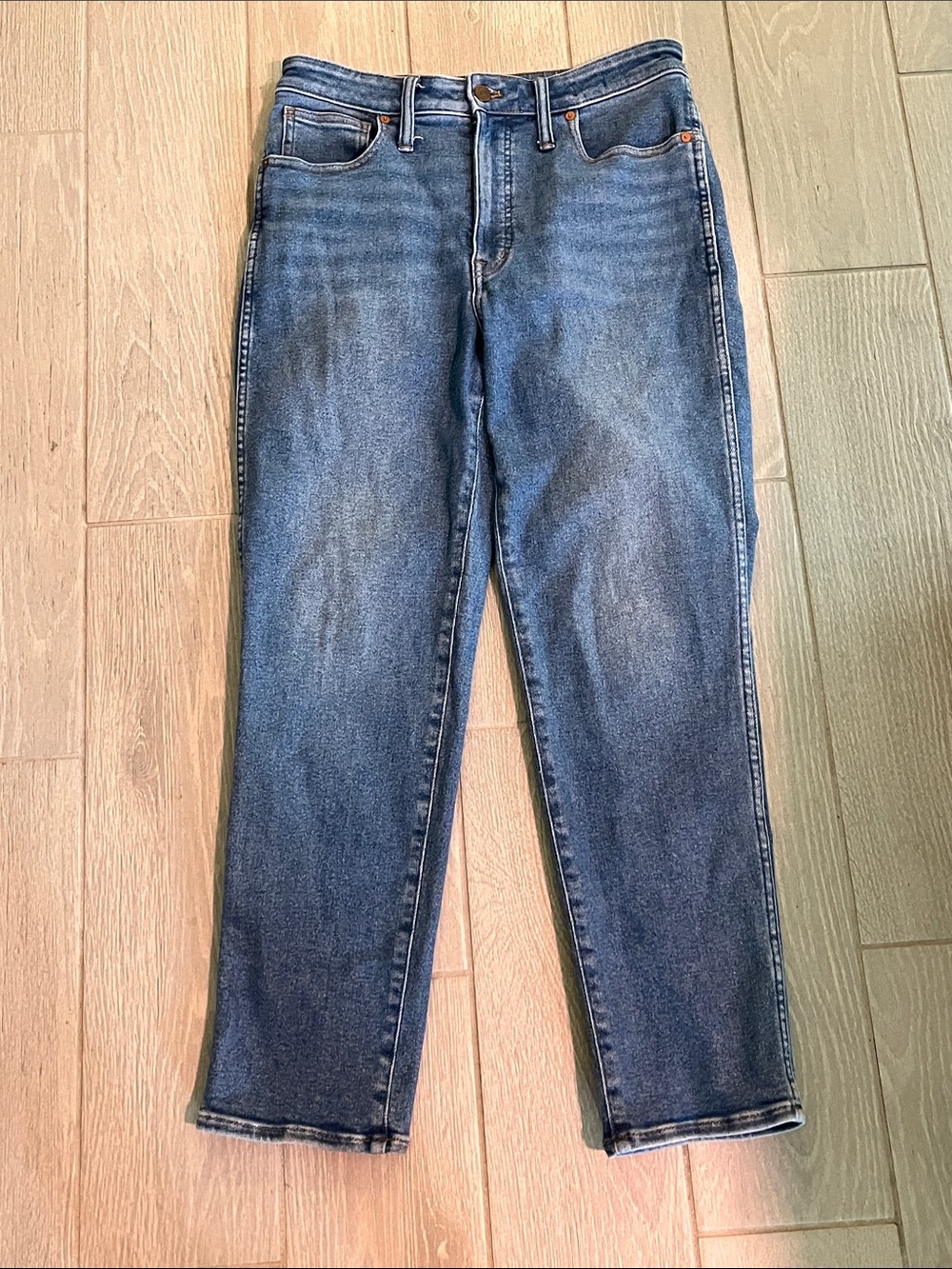 Madewell Women’s Curvy Stovepipe Medium Blue Wash